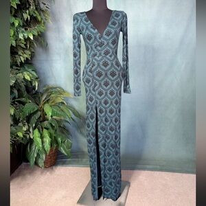 Forever 21 Teal and Black Patterned Long Sleeve Maxi Dress